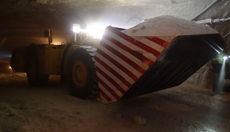 LK4 loader in a mine with a full bucket